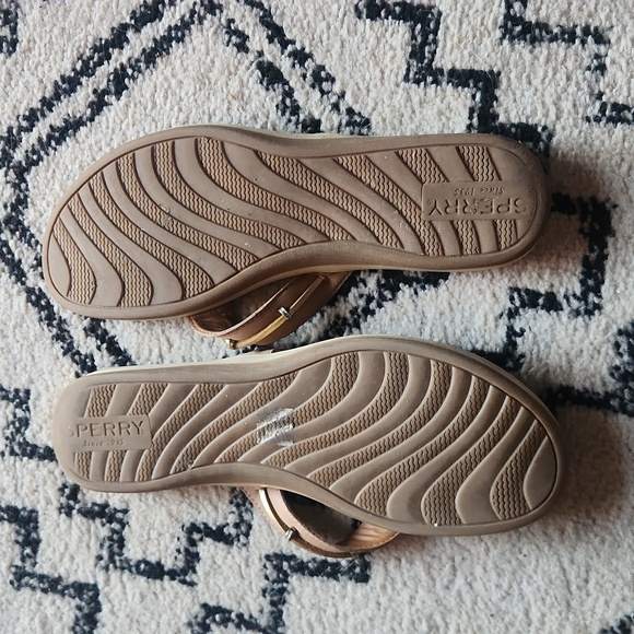 Sperry women's flip flop size 10 - Picture 4 of 4